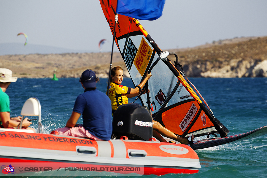 TY13 sl Kagla over the line Kagla over the line