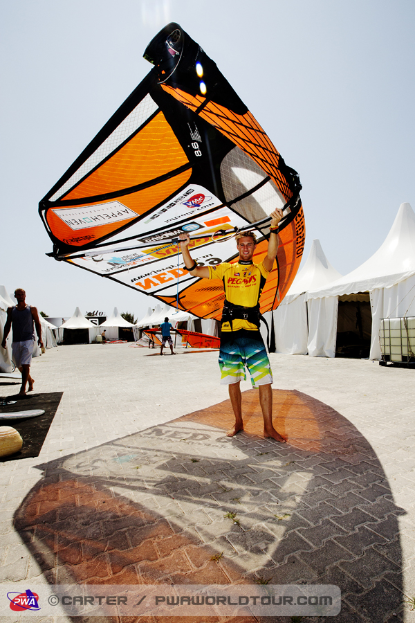 Ty13 ls Ready to rock Ready to rock