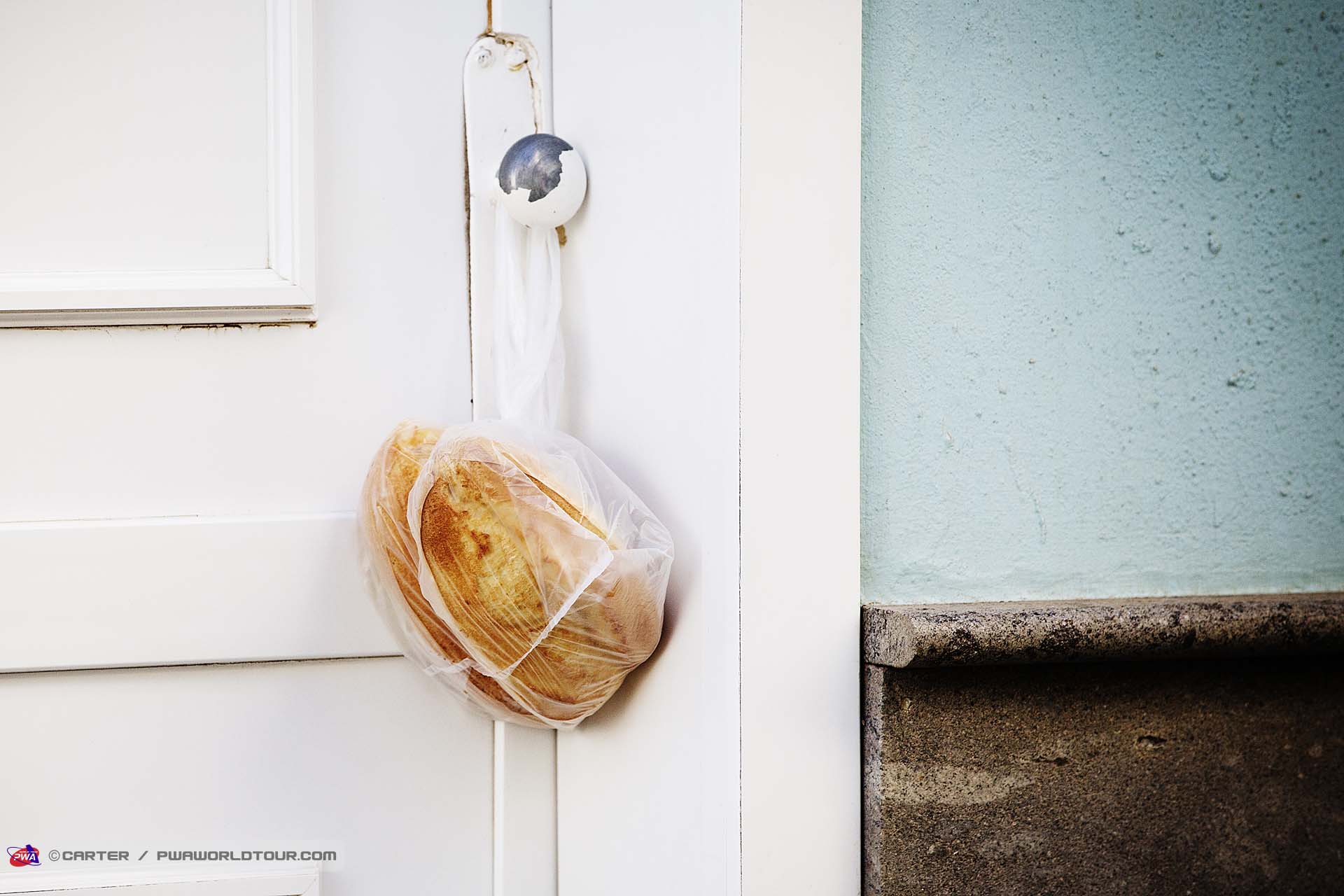 Morning bread delivery