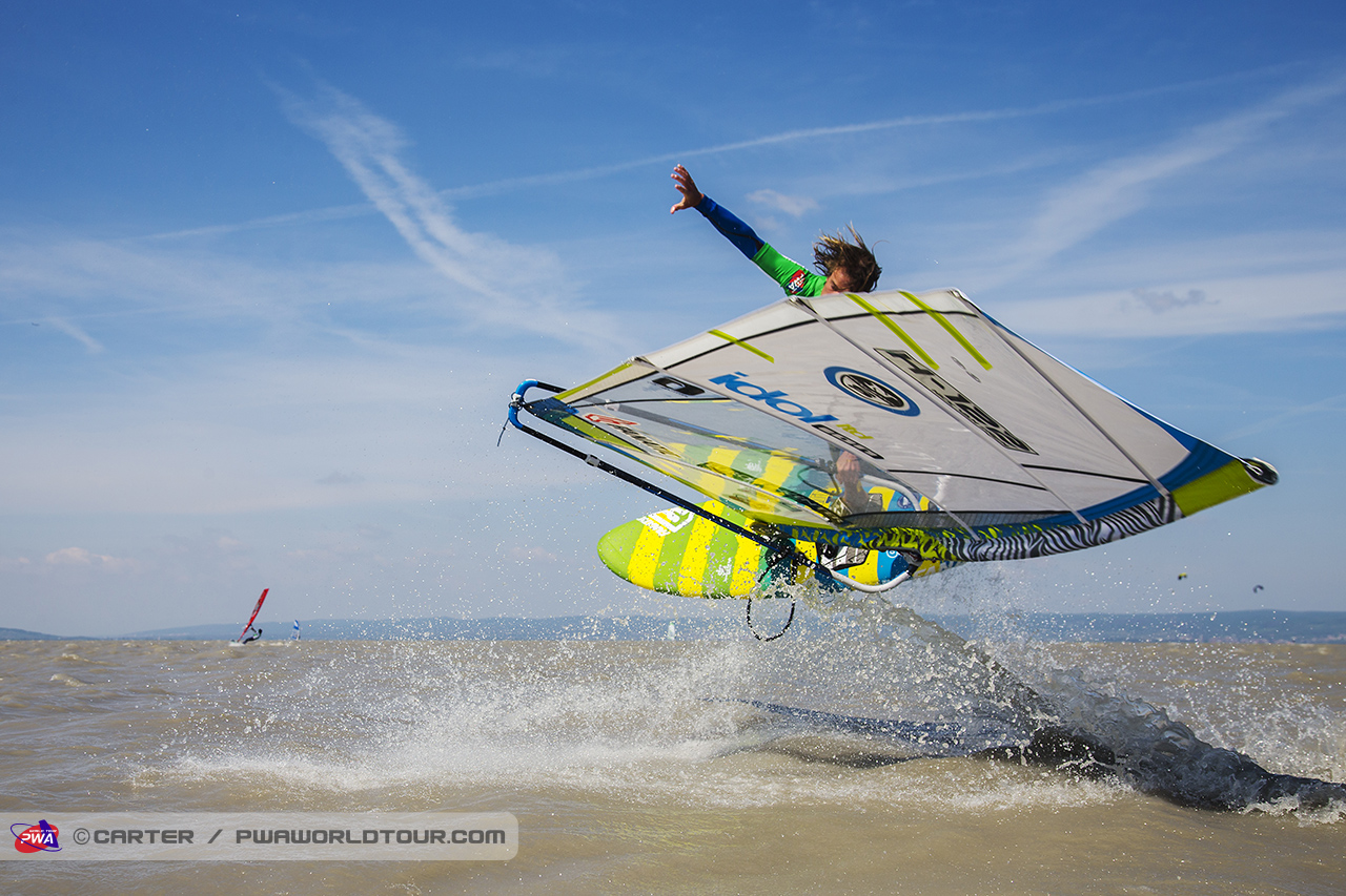 Van Ingen one handed