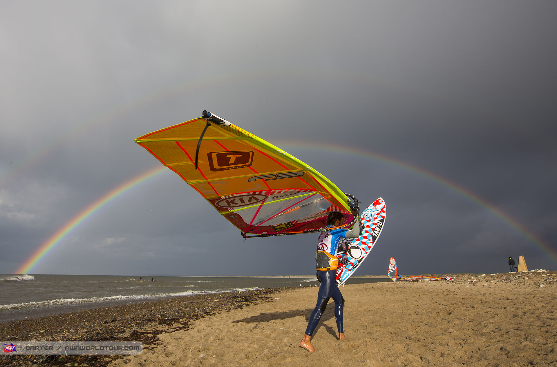 Traversa chasing rainbows