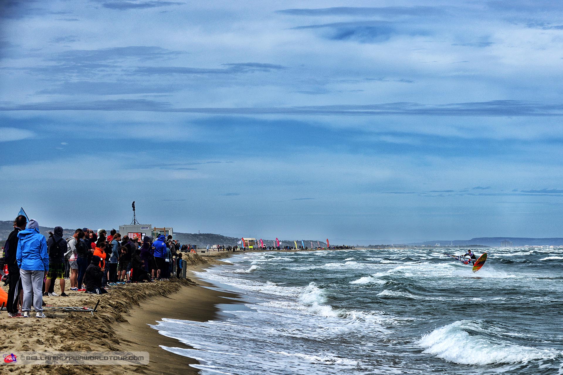 Steven makes the show