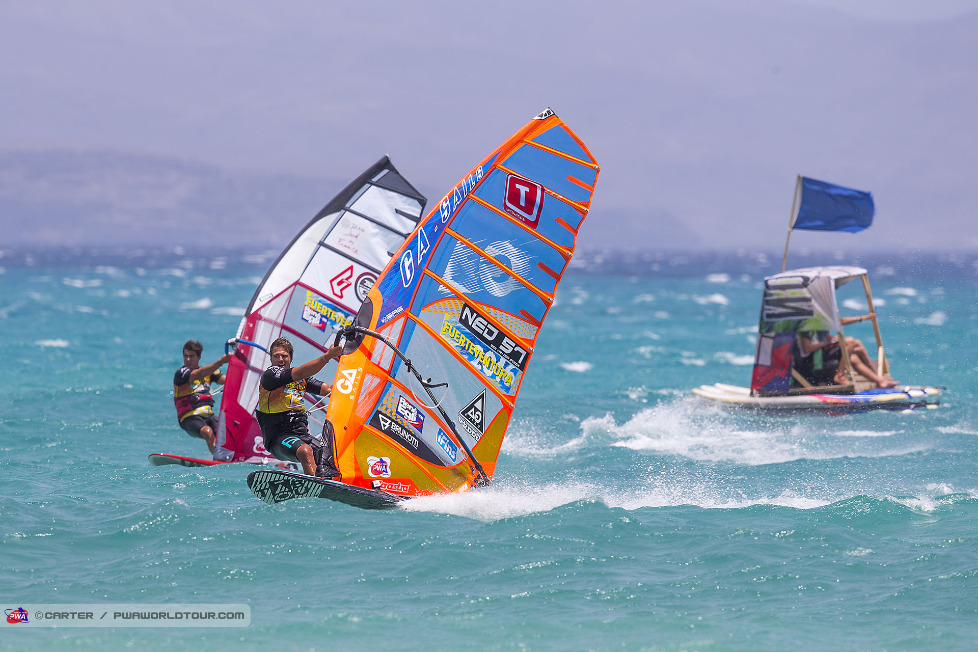 Van Der Steen takes race nine