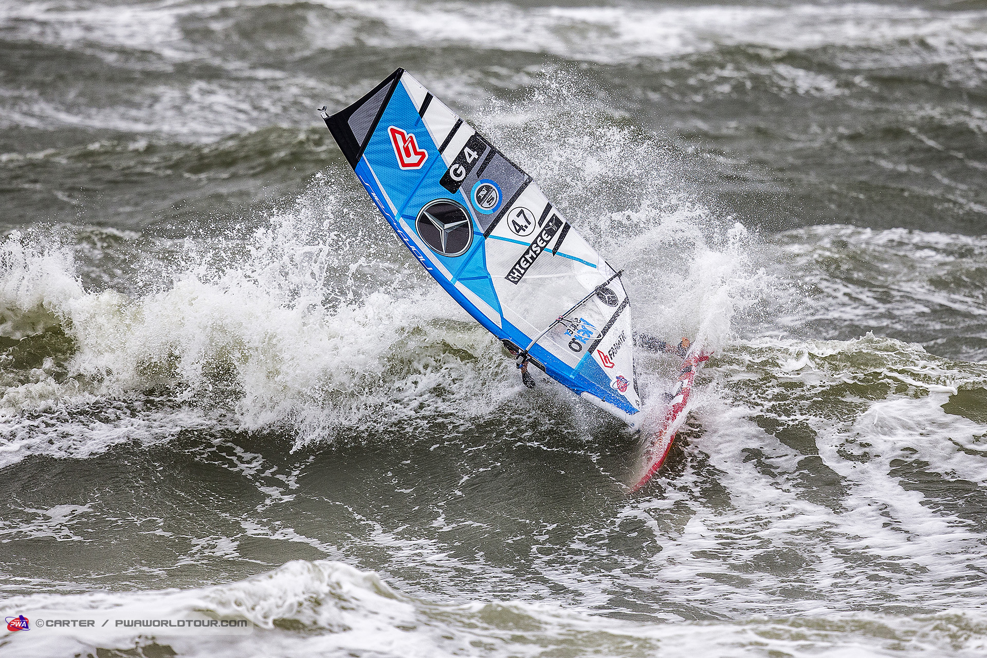 Voget drops his wallet