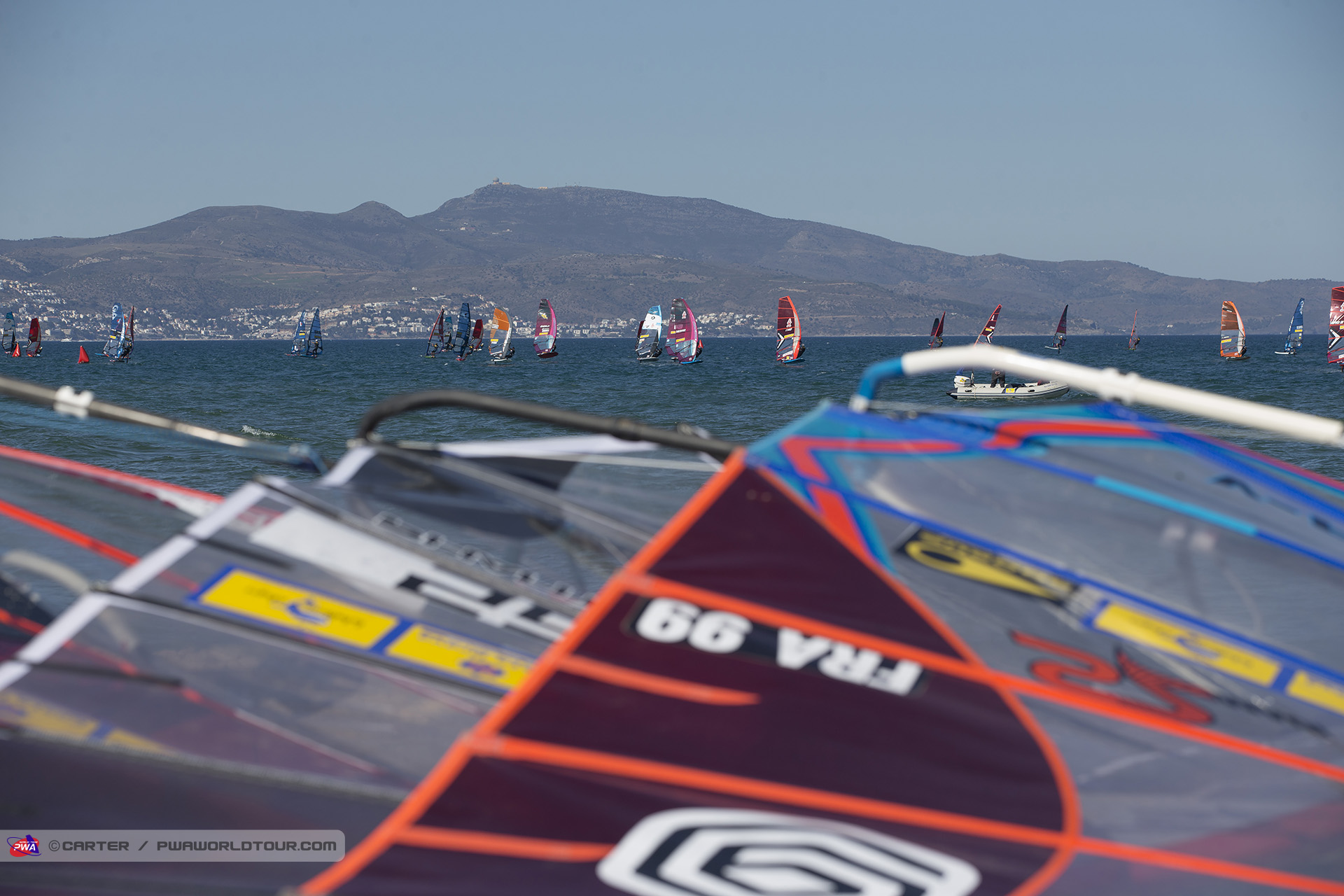 Foil fleet