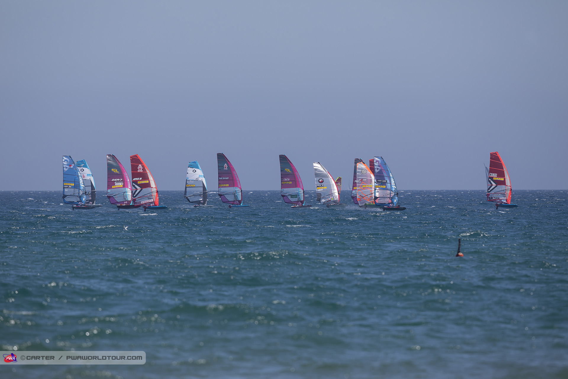 Foil slalom