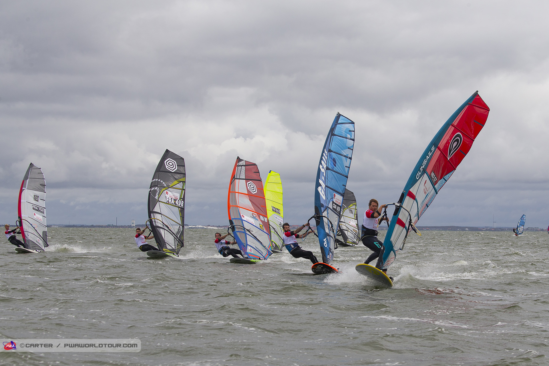 Mens action