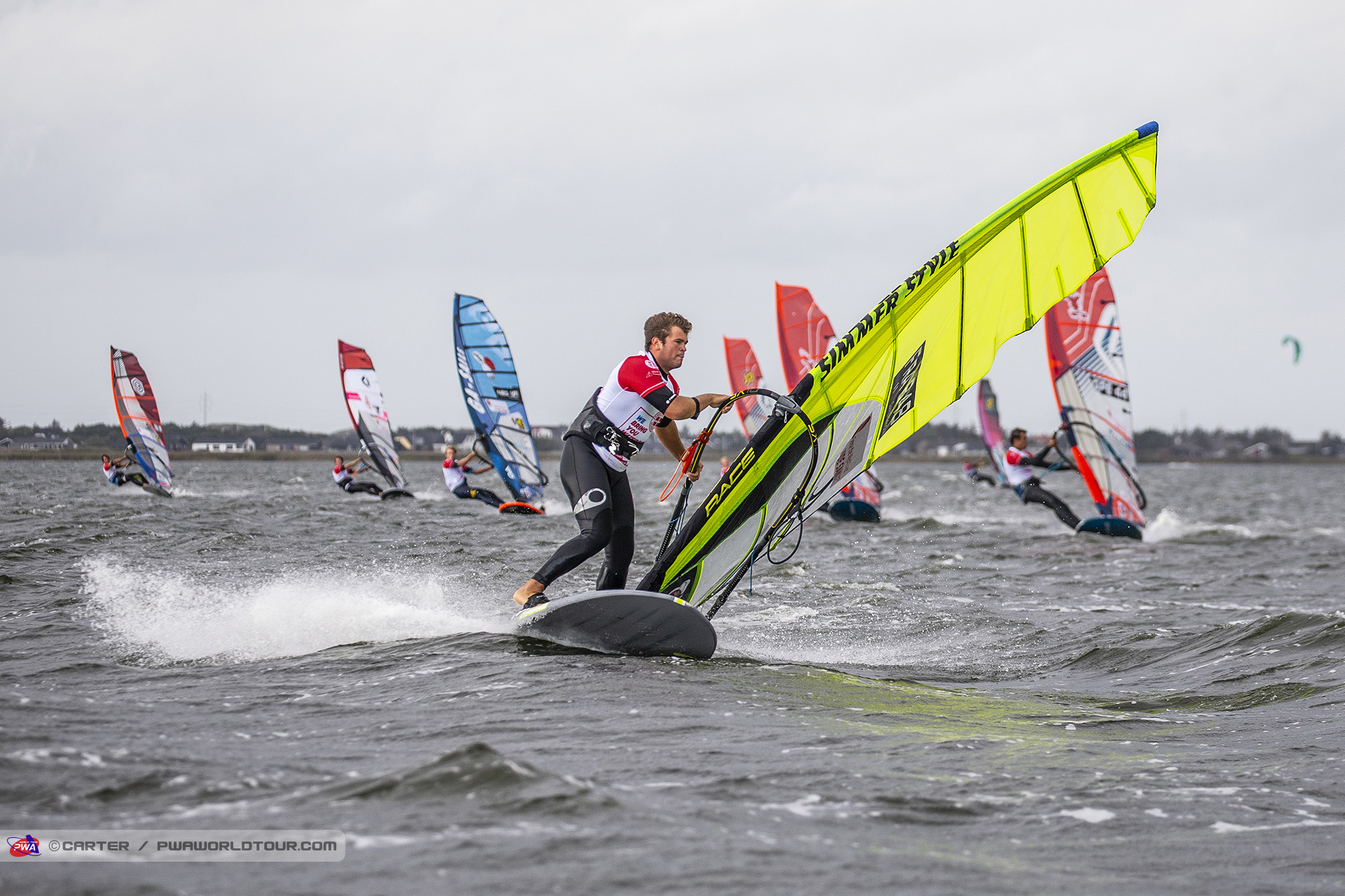 Arnoux gybe action