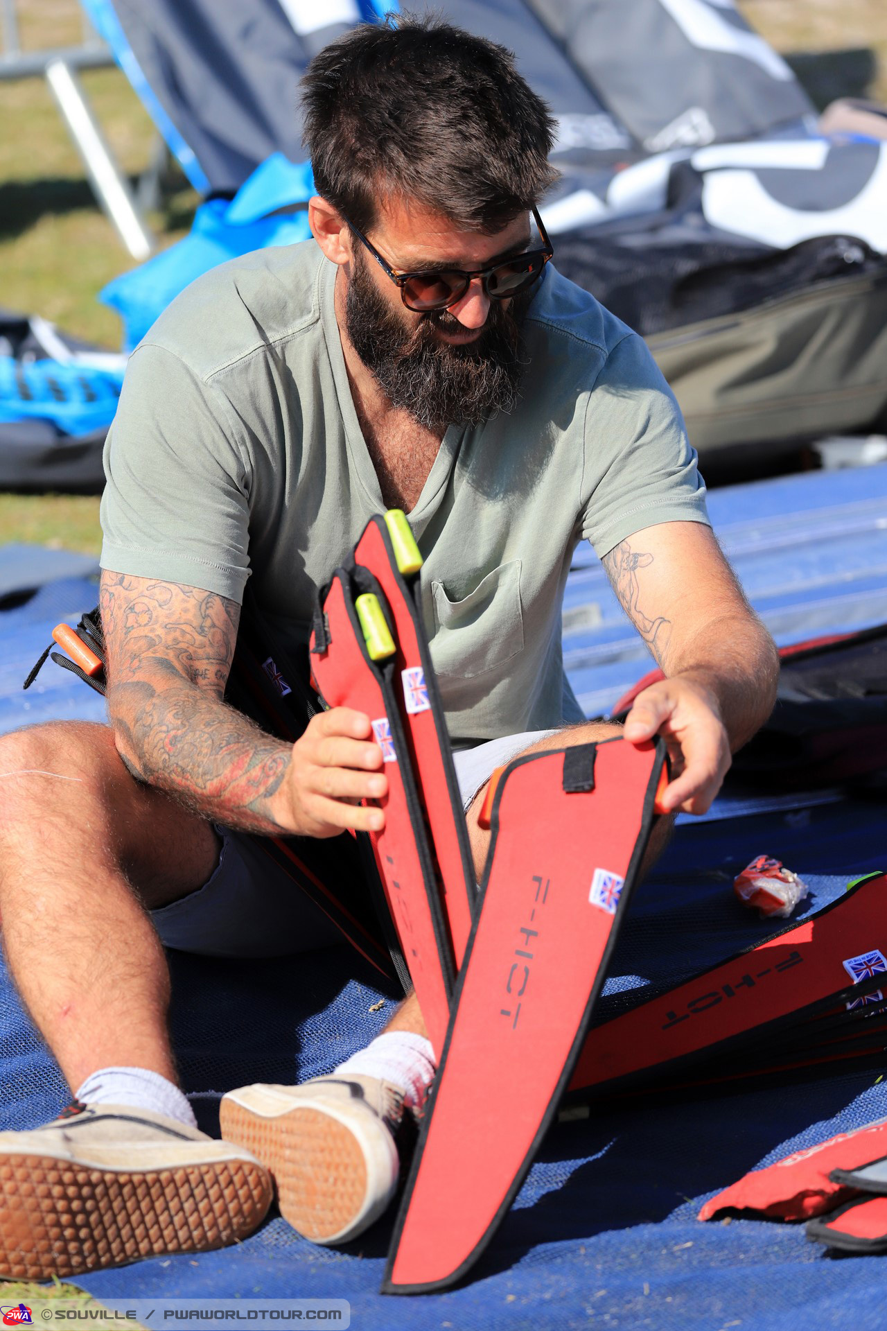 Ross fins