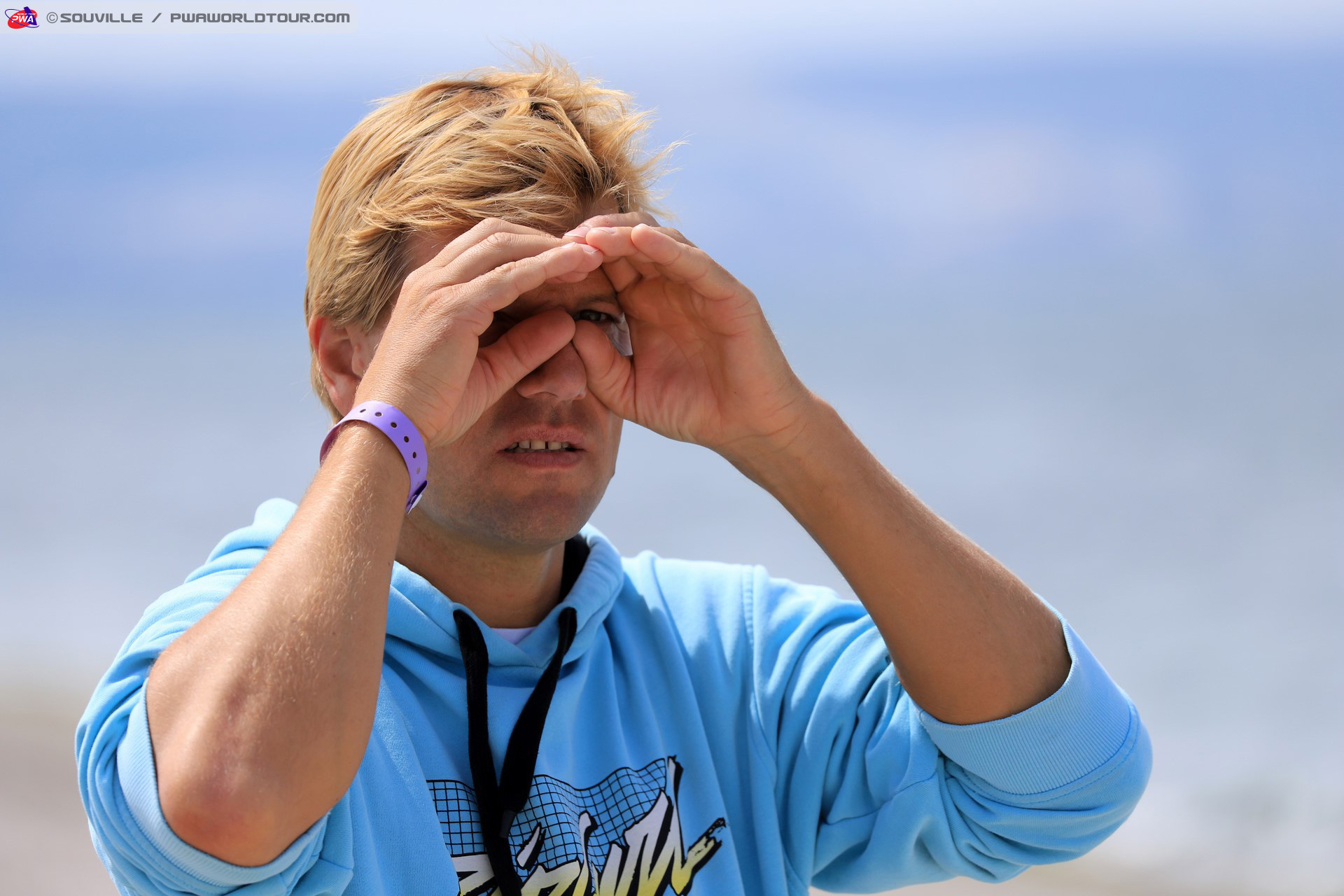 Brzozowski watching