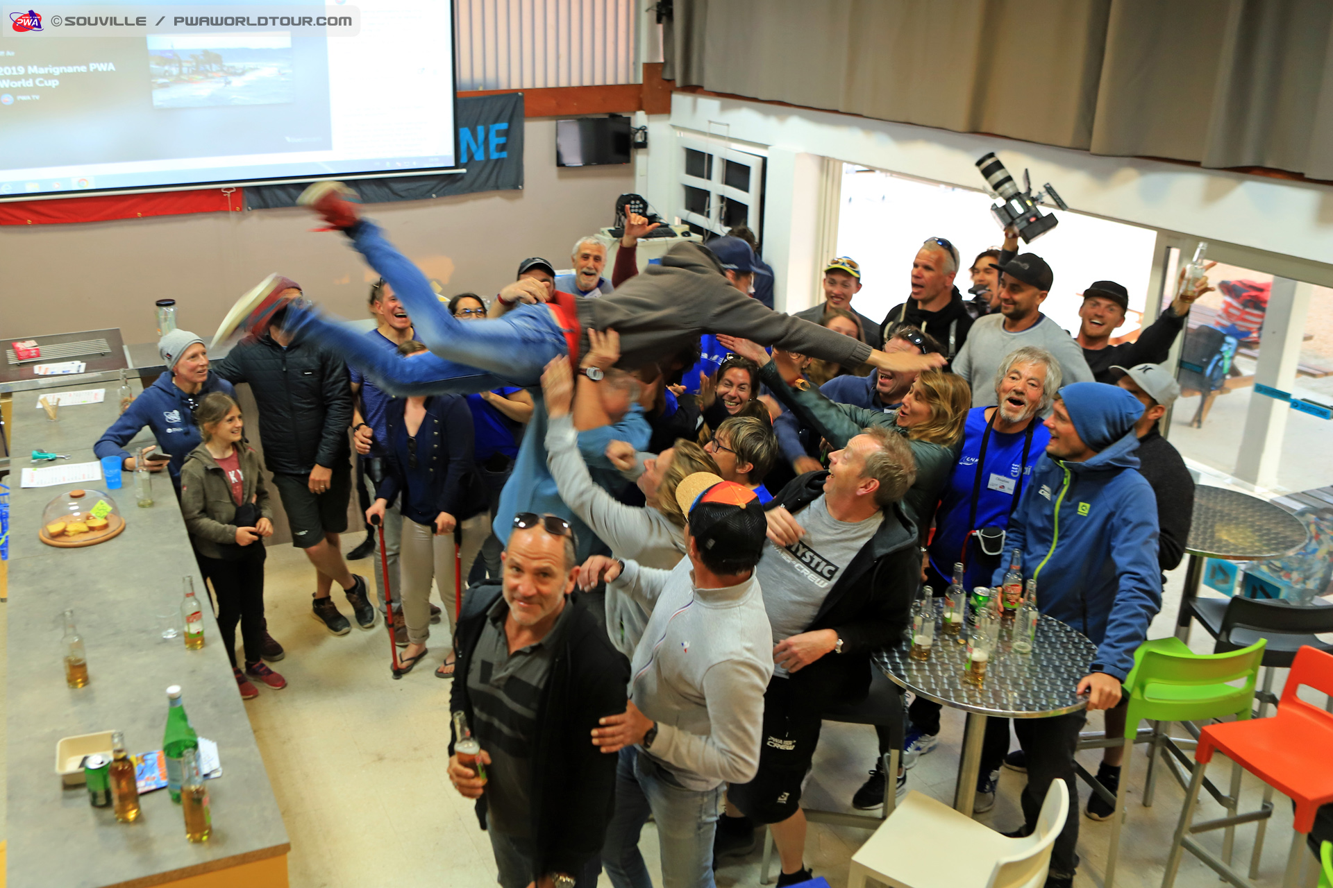 Cnm pwa presentation jump