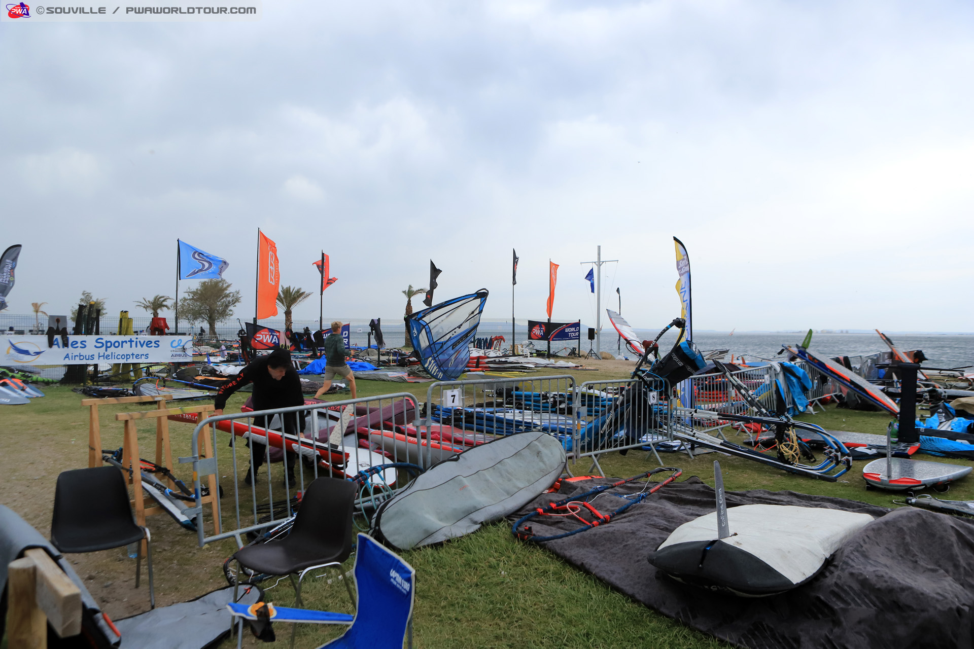 Squall flying sail