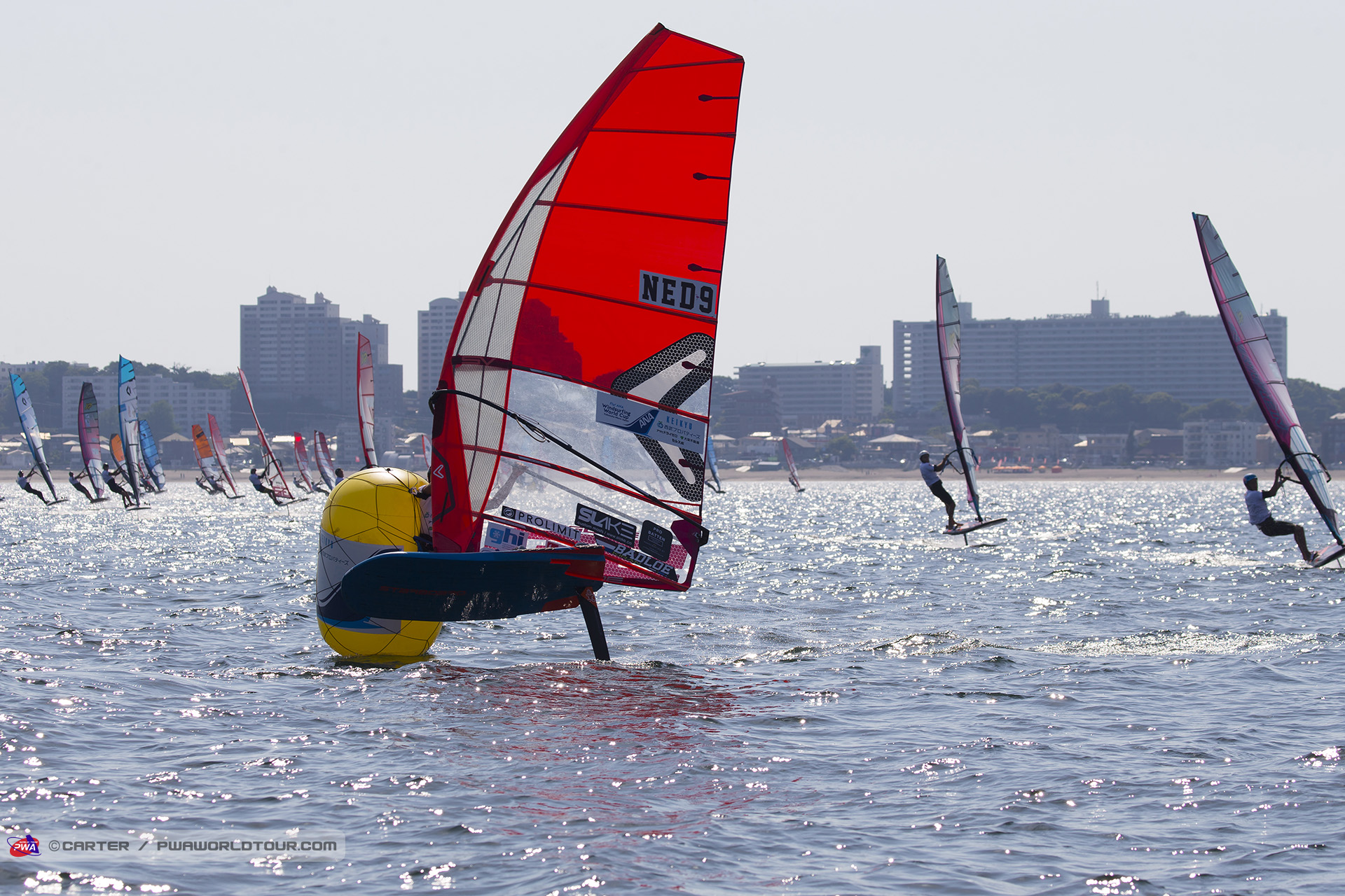 Kiran Bradloe rounds the mark