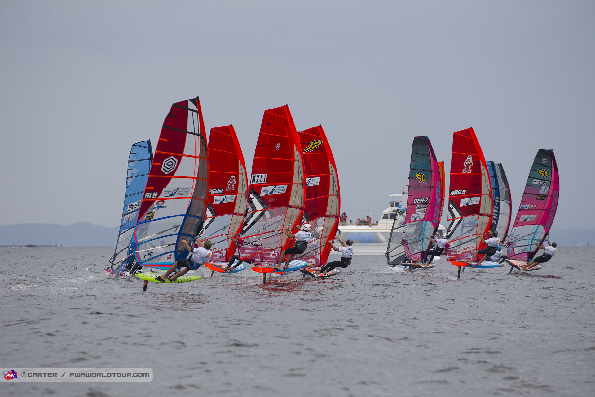 L Foil start