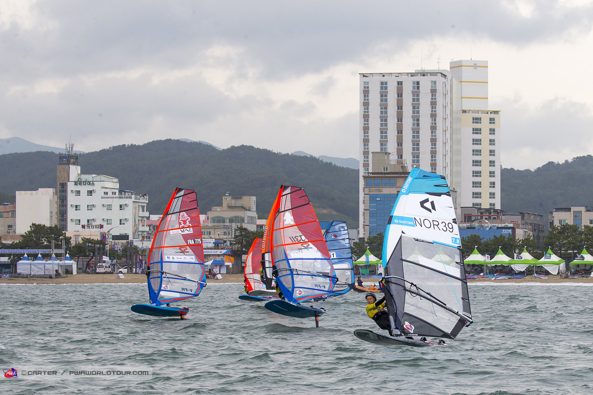 Foil start in Korea