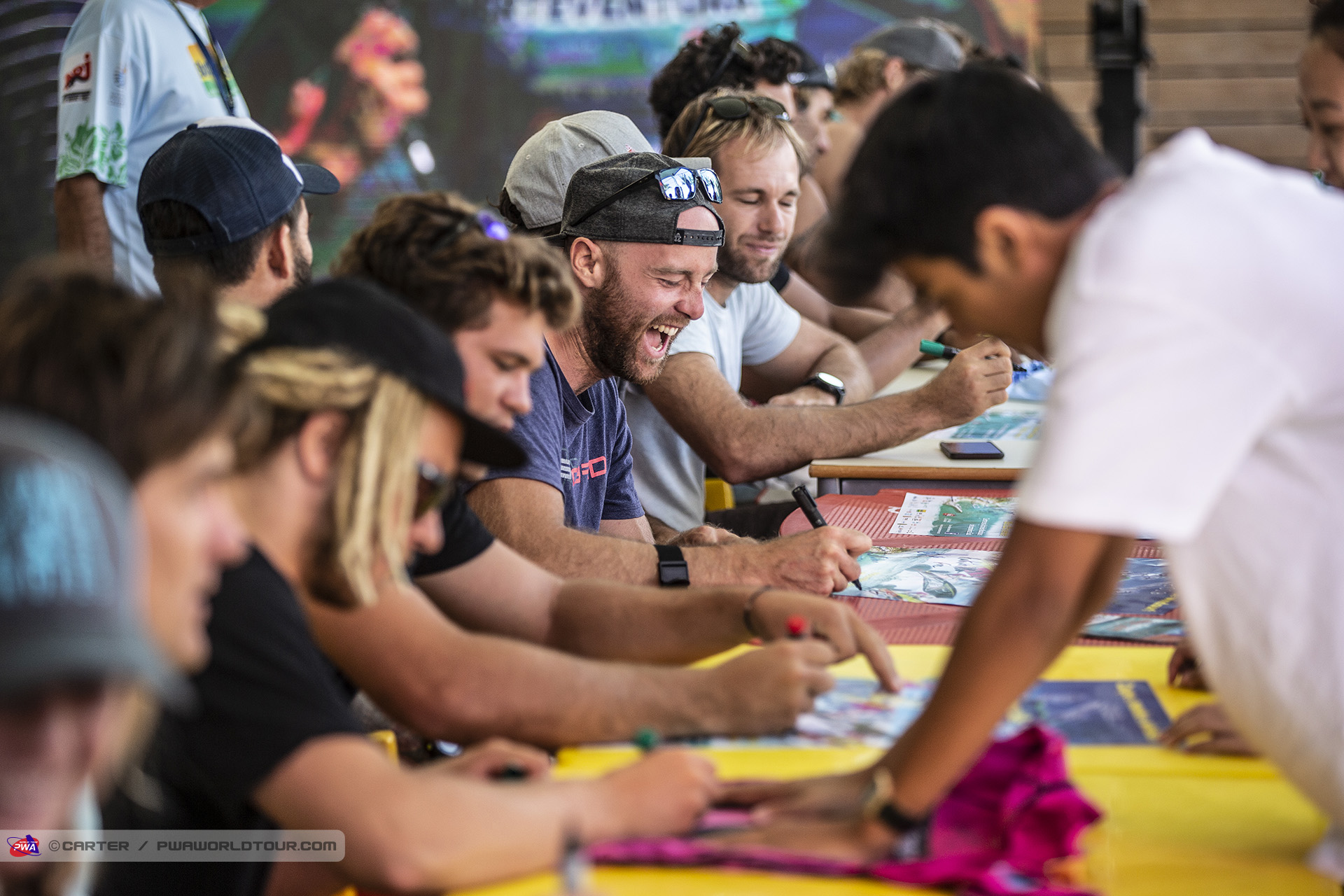 Signing session