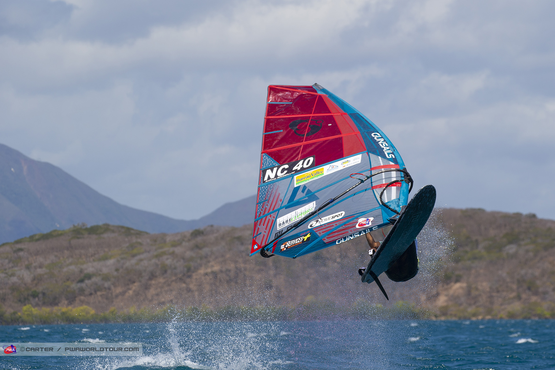 Anthony Roudeillac flying high