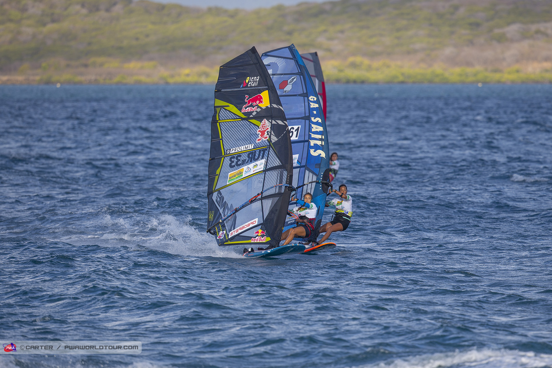 Erdil slalom action