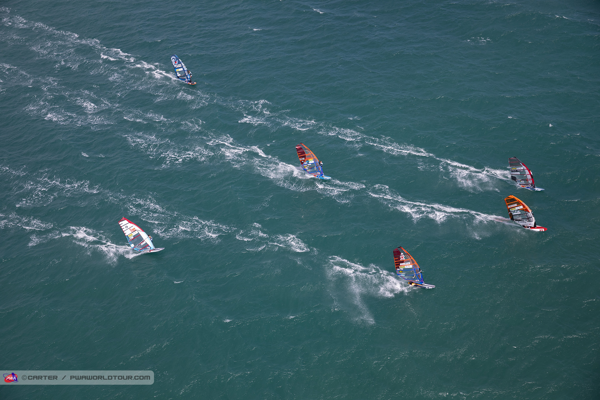 Ladies batlle from above