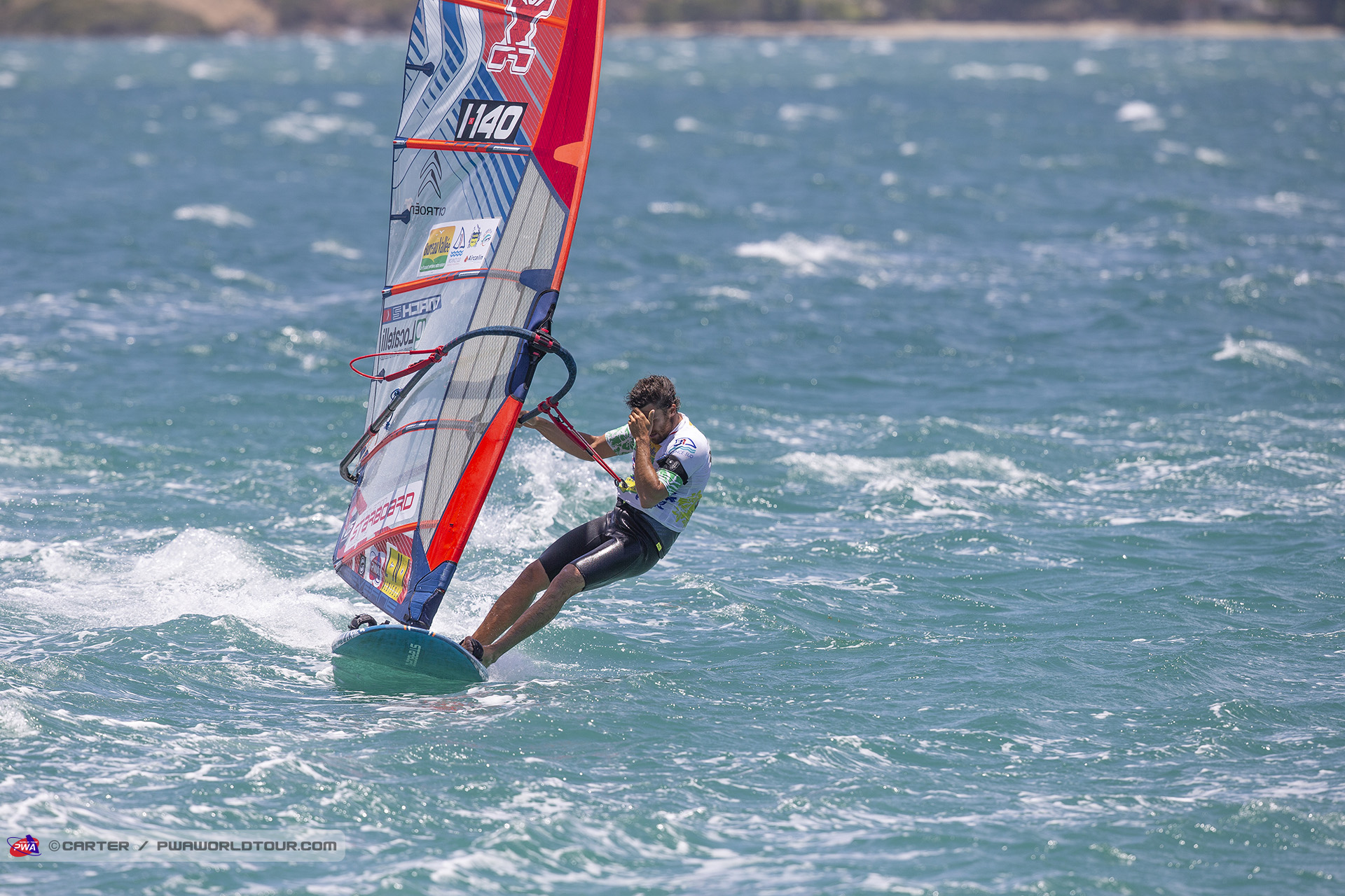 Matteo misses round six final