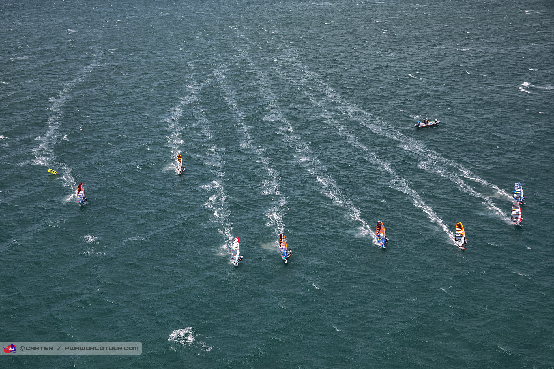 Slalom wakes