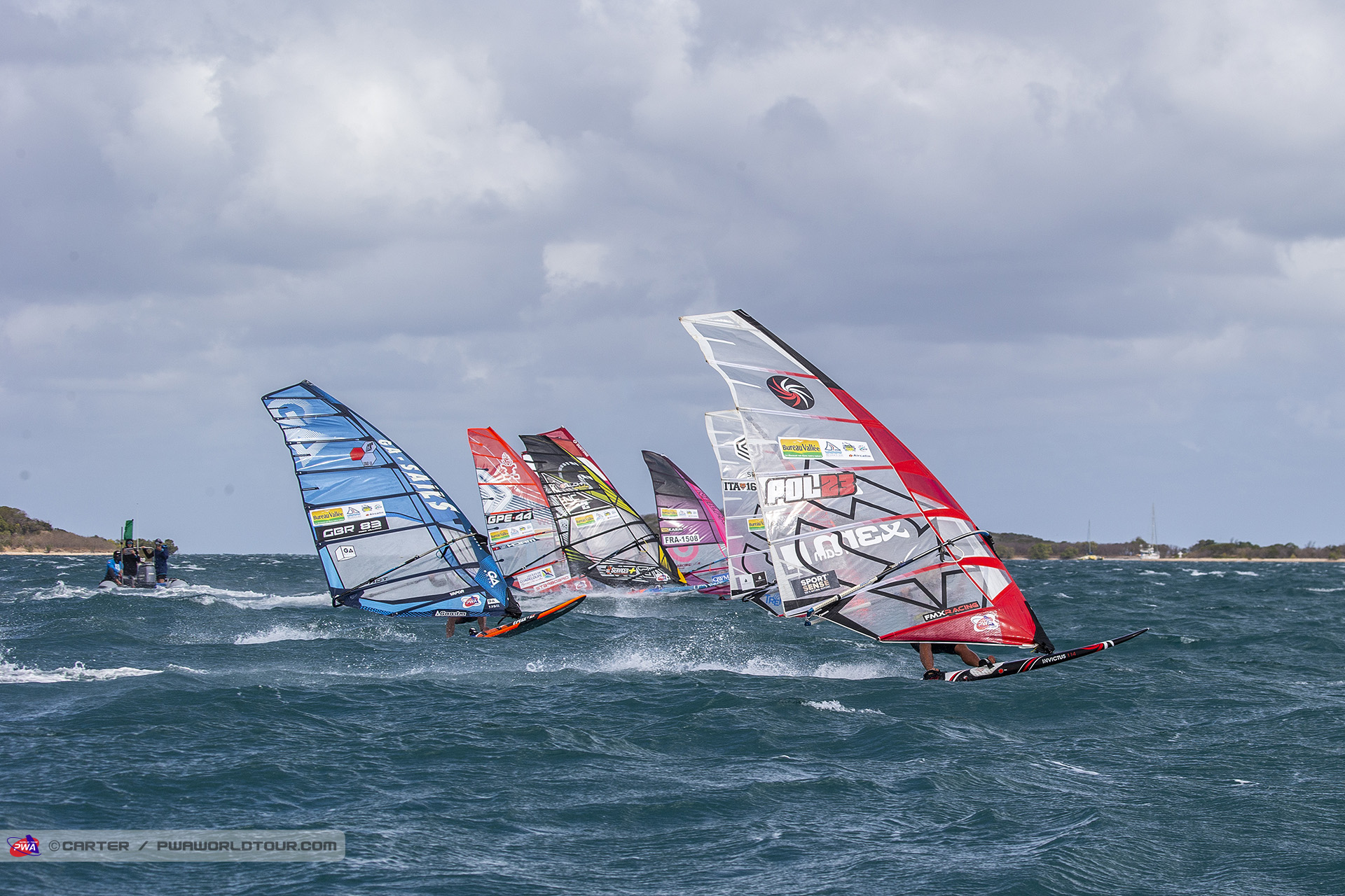 Maciek nails the start