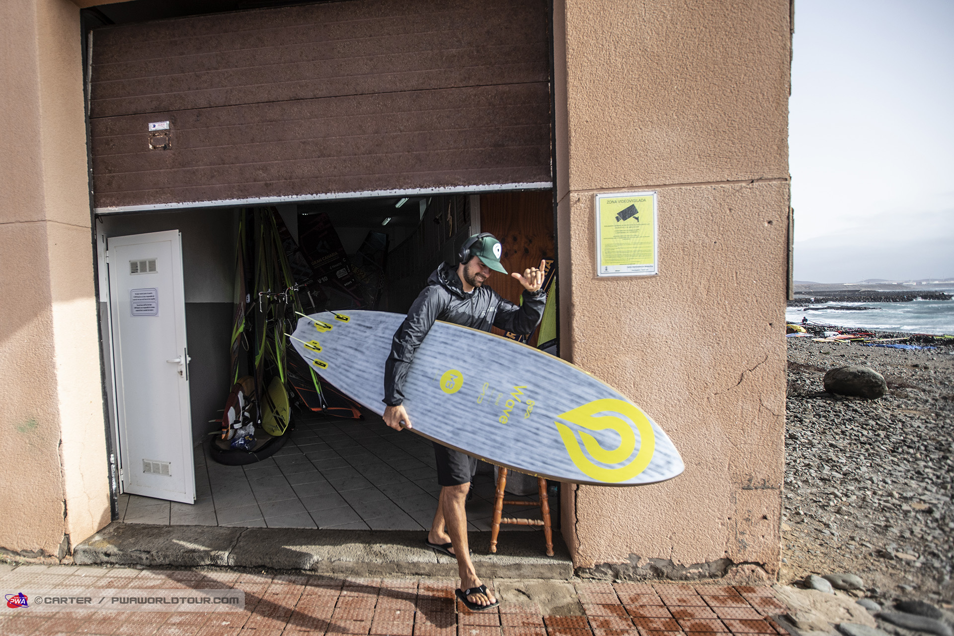 Brawzinho gets ready