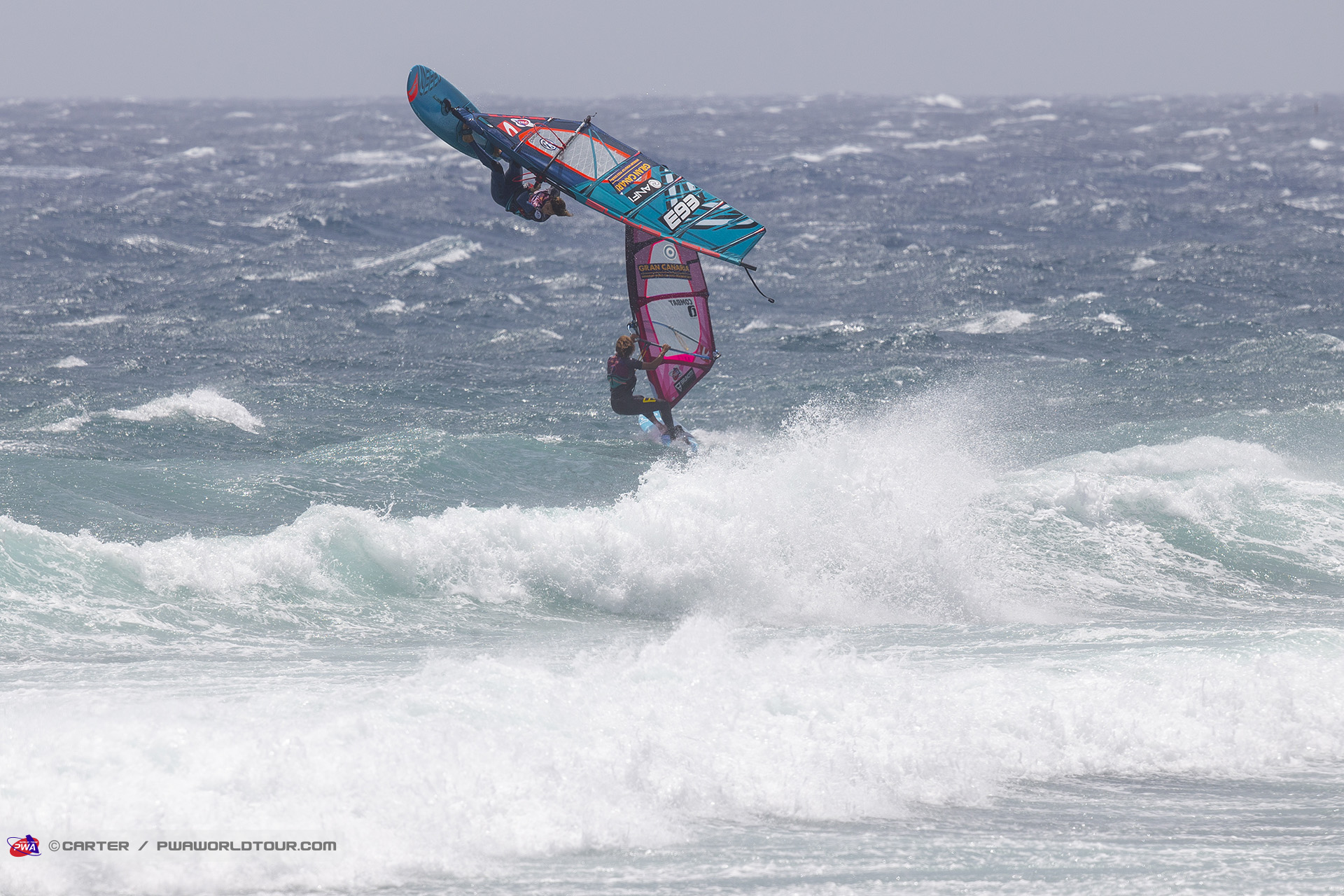 Iballa Moreno back loop