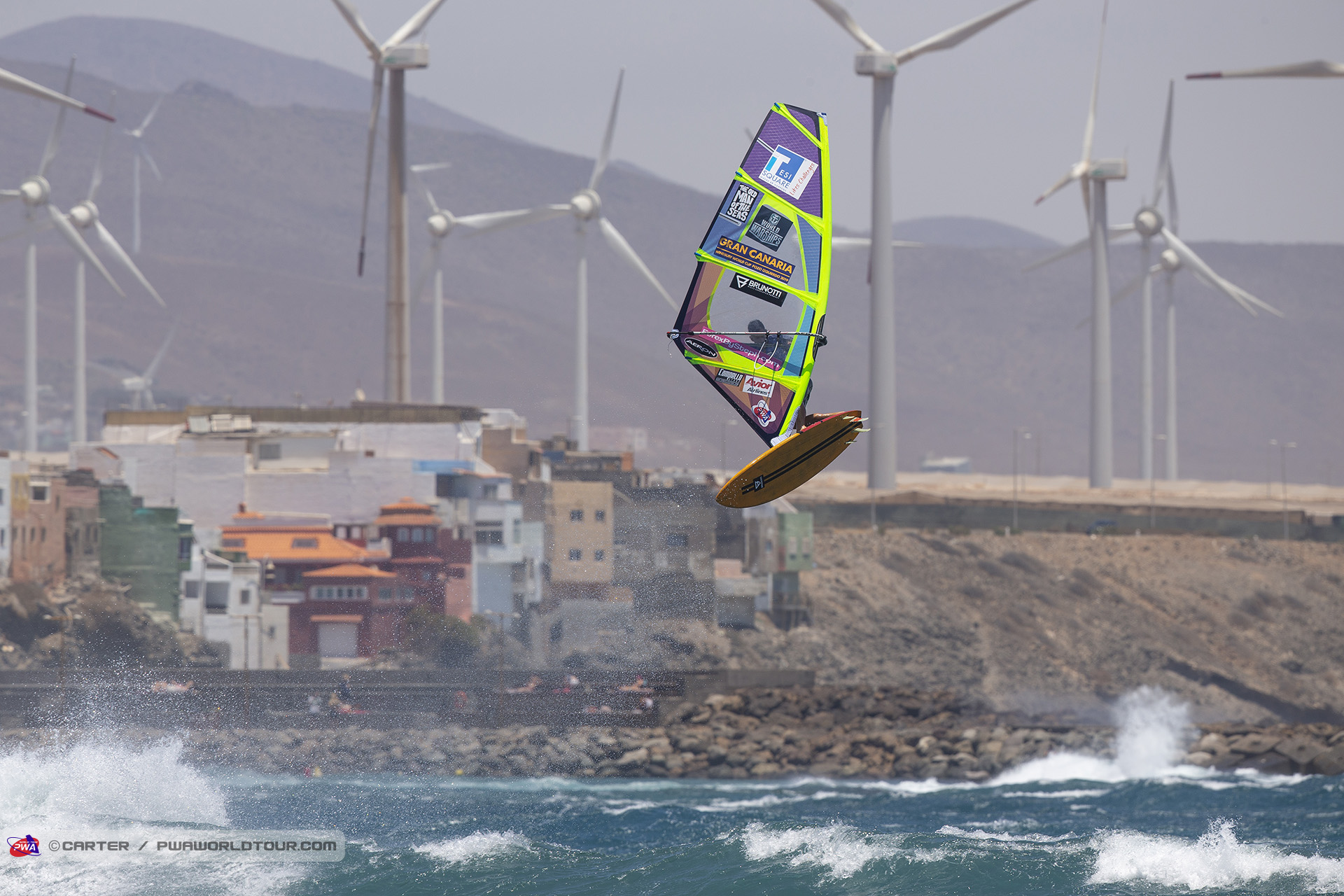 Ricardo Campello Pozo action