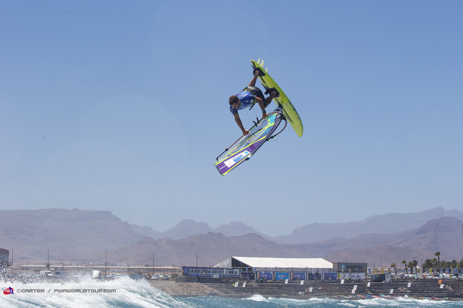 Ricardo Campello tweaked
