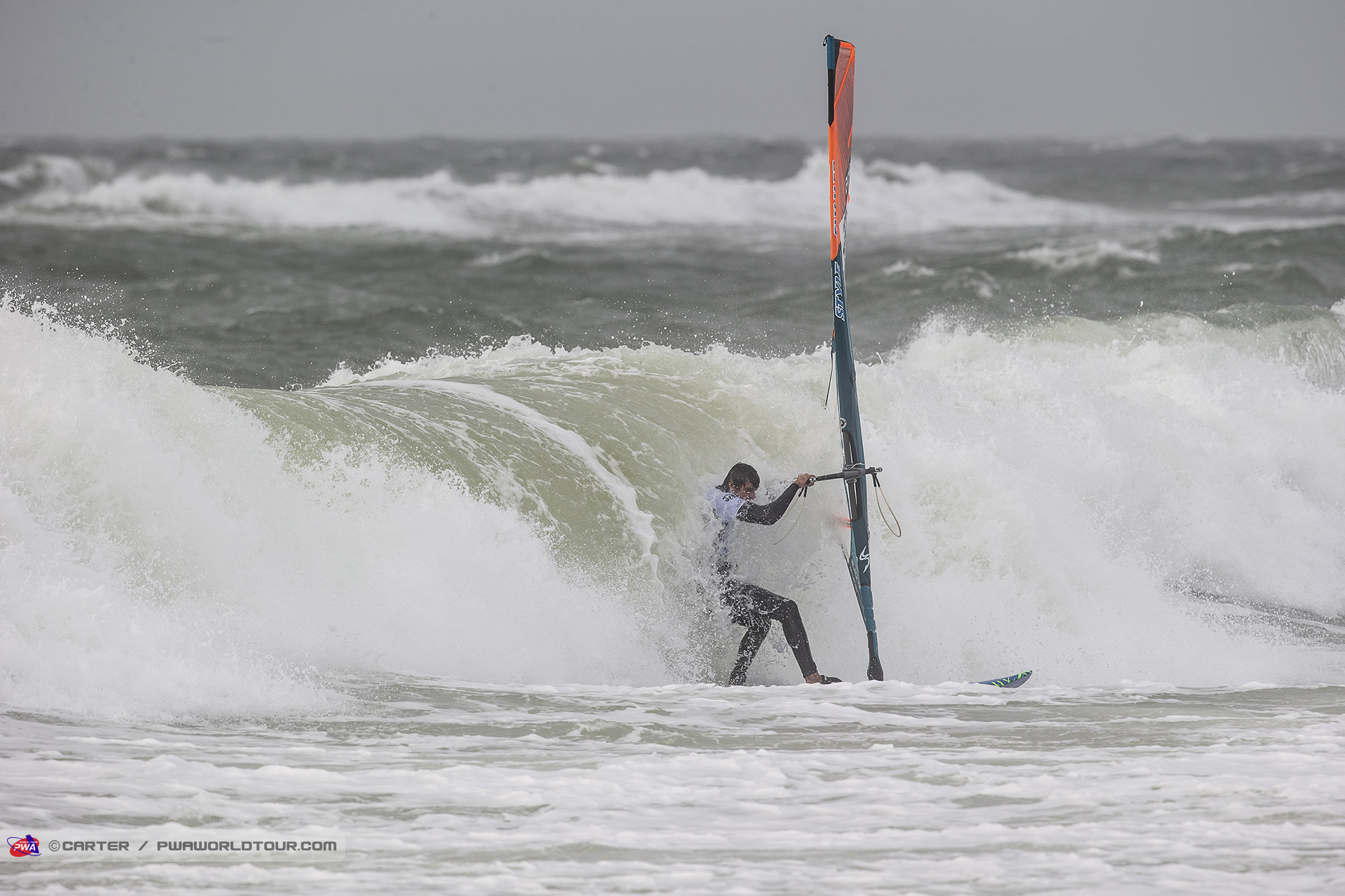 Pare outruns the shorebreak