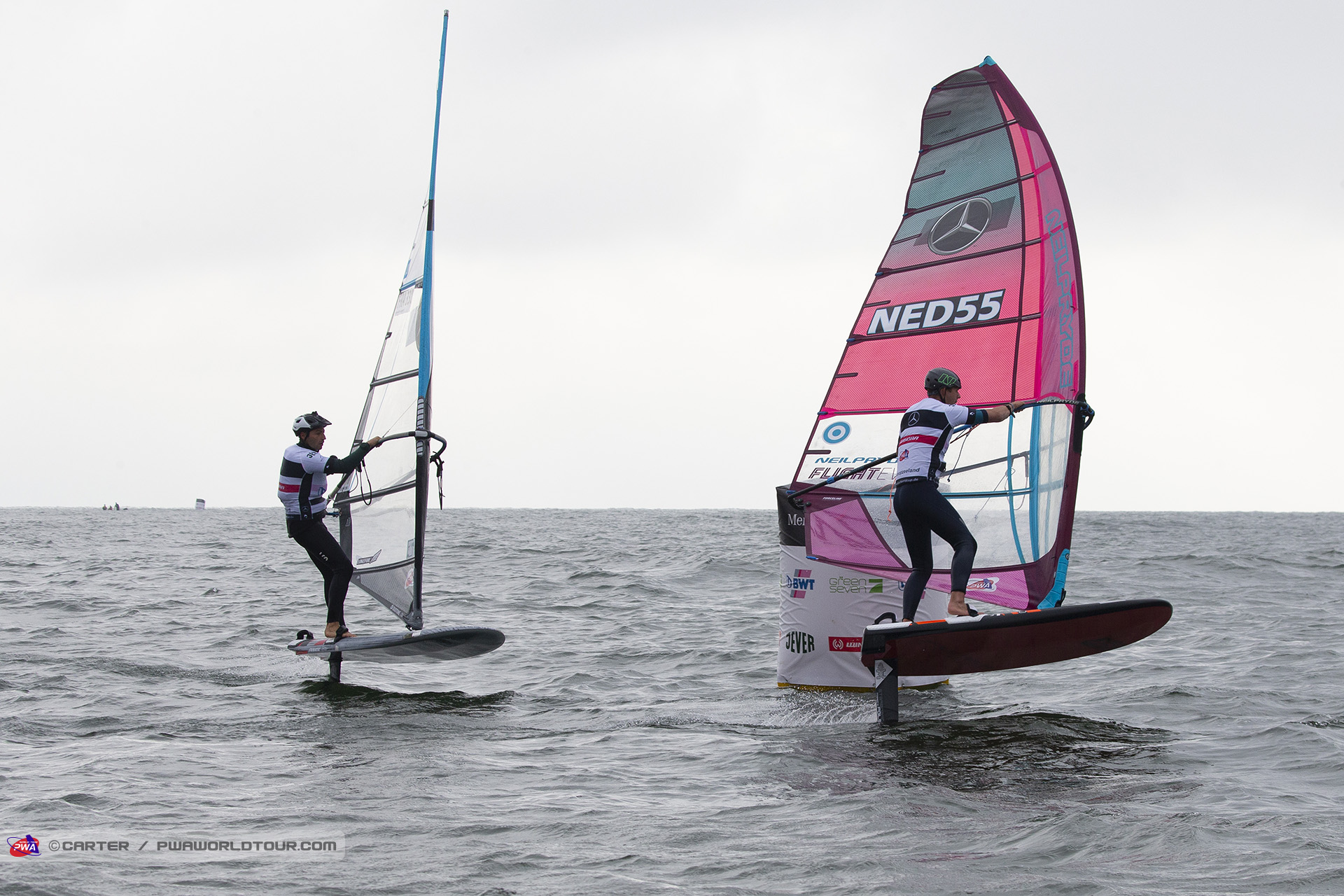 Luuc Vanopzeeland gybes