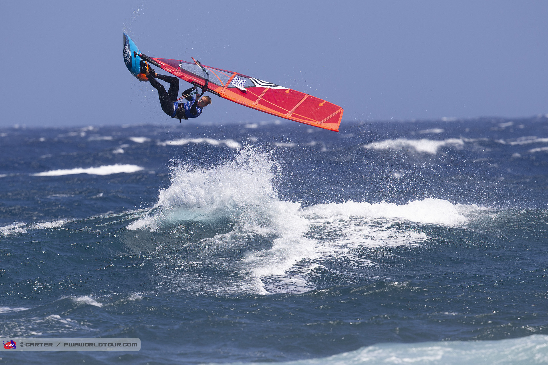 Maaike action